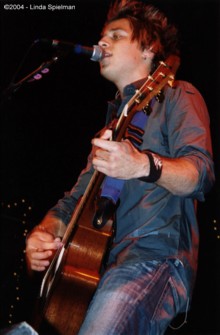 photo of Ryan Cabrera copyright Linda Spielman