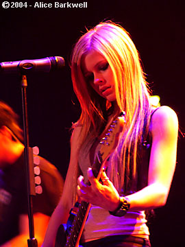 photo of Avril Lavigne at Philips Arena in Atlanta, GA