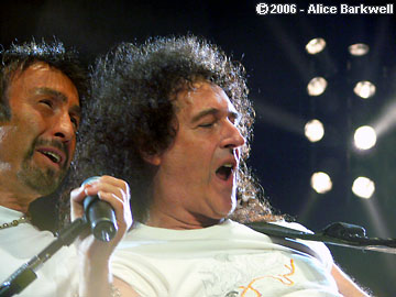 thumbnail image of Paul Rodgers and Brian May from Queen