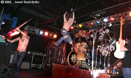 thumbnail image of Nick Perri, Walt Lafty, Kevin Frank, and Brian Weaver from Silvertide